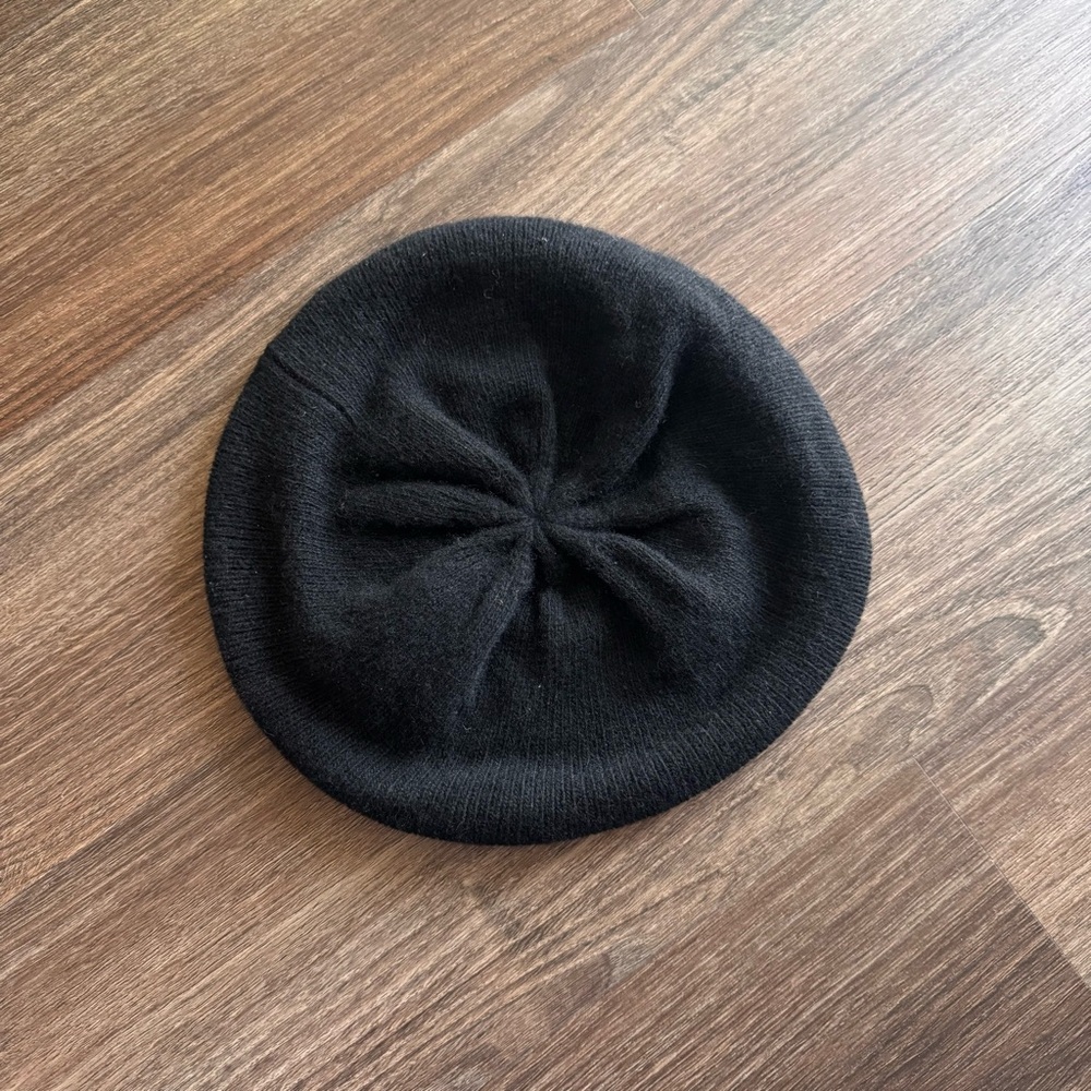 PORTOLANO Classic Black Beret